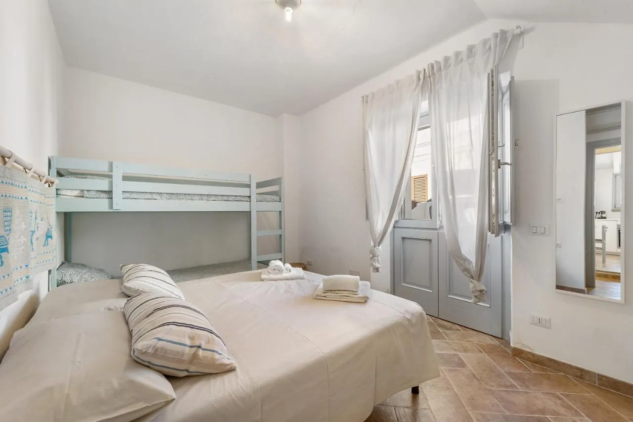 Holiday home La Casetta Giba